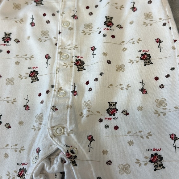 Mexx - long sleeve footed sleeper. Size 6 to  9 months - Picture 3 of 4